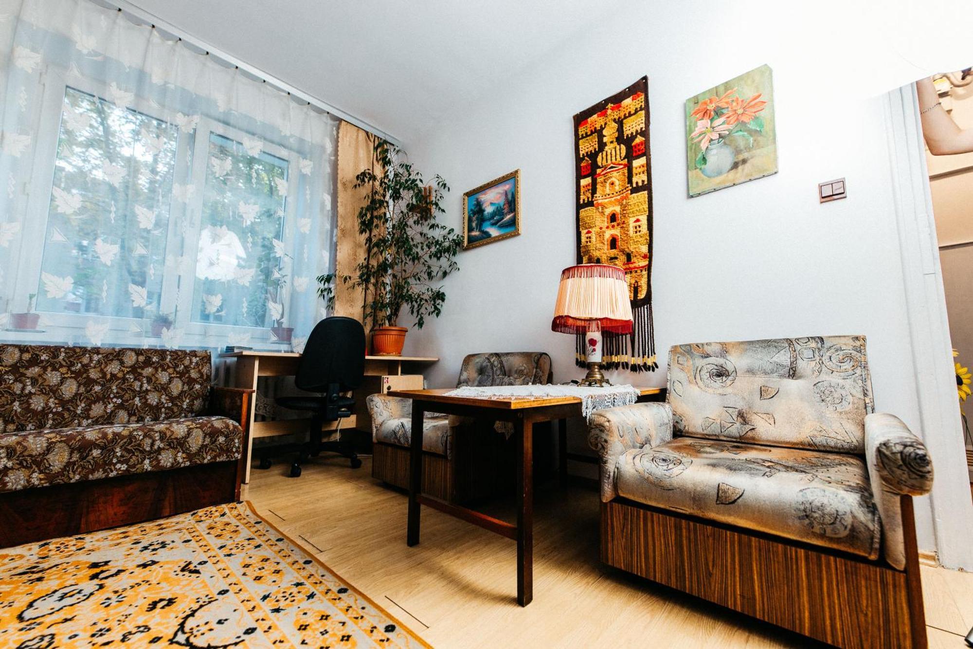 Feel The Old Socialist Style Apartment Krakov Exteriér fotografie
