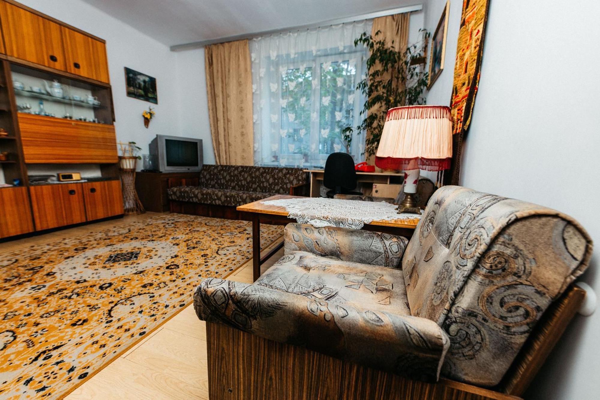 Feel The Old Socialist Style Apartment Krakov Exteriér fotografie
